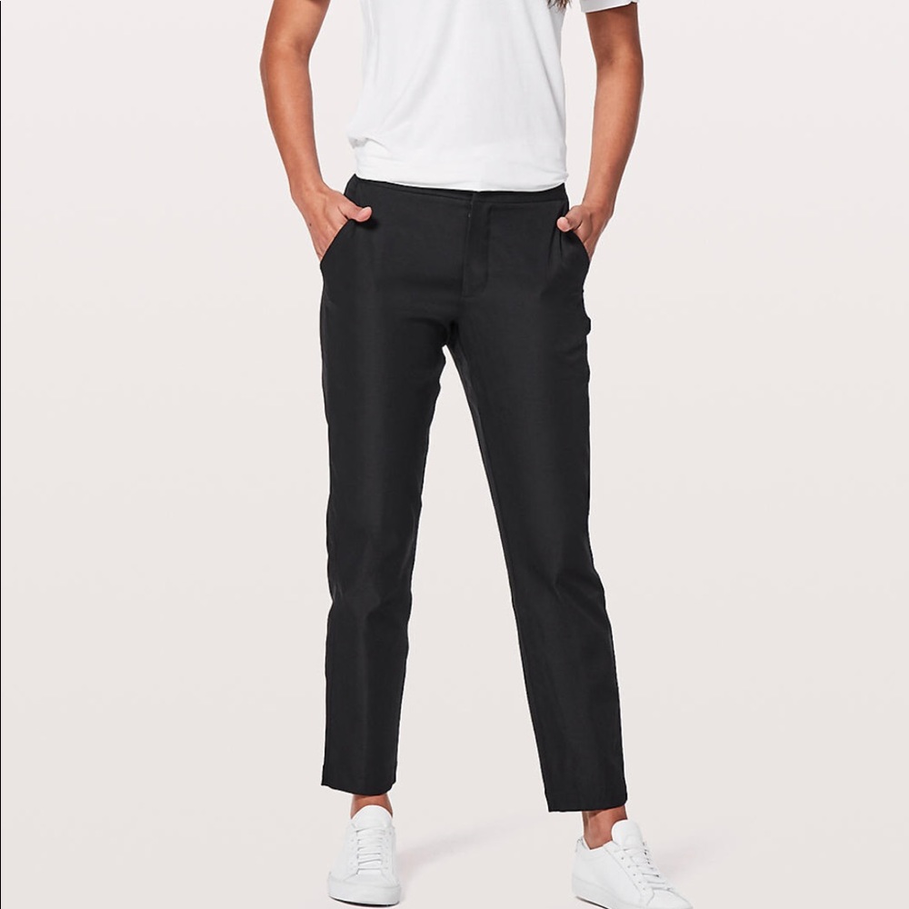 Lululemon trek trouser